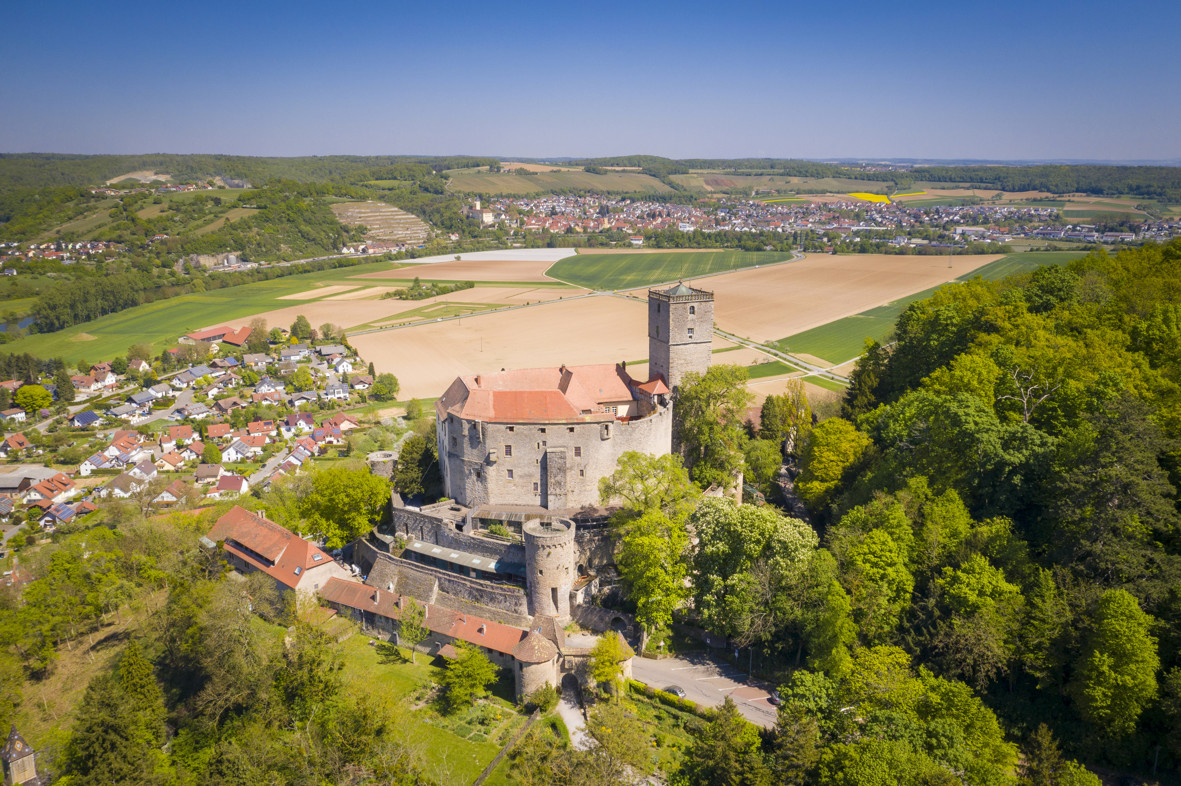 Burg 16