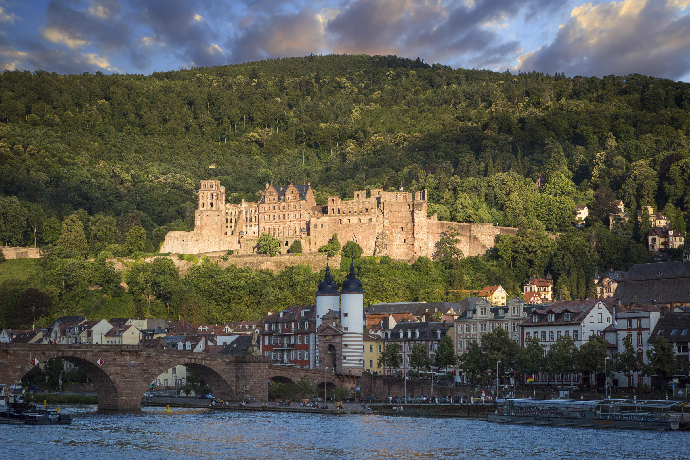 Burg 32b