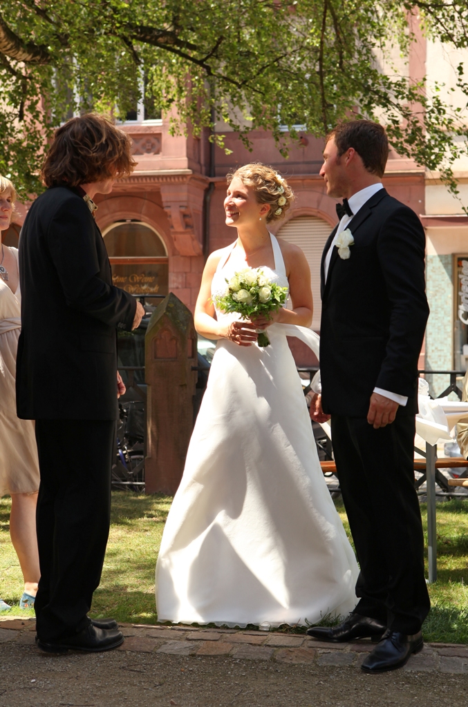 Katharina Bernhard 28