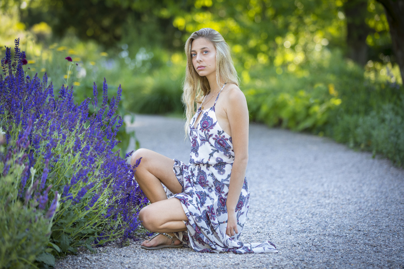 Leonie2 49