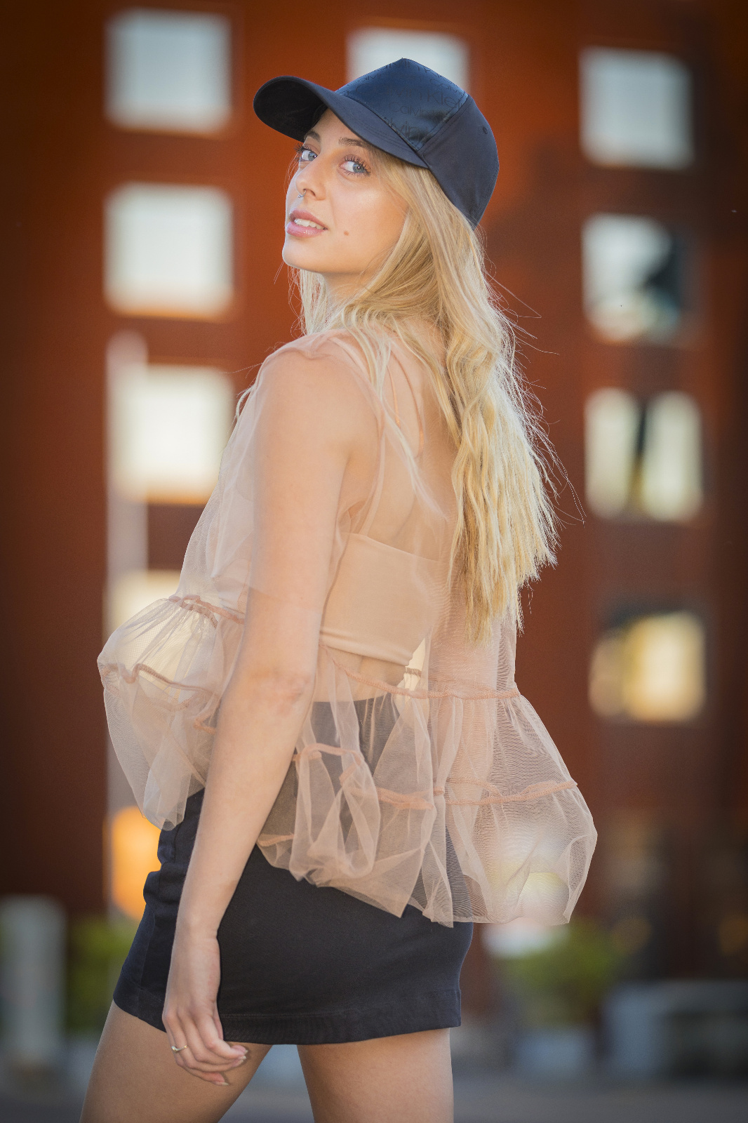 Leonie2 160