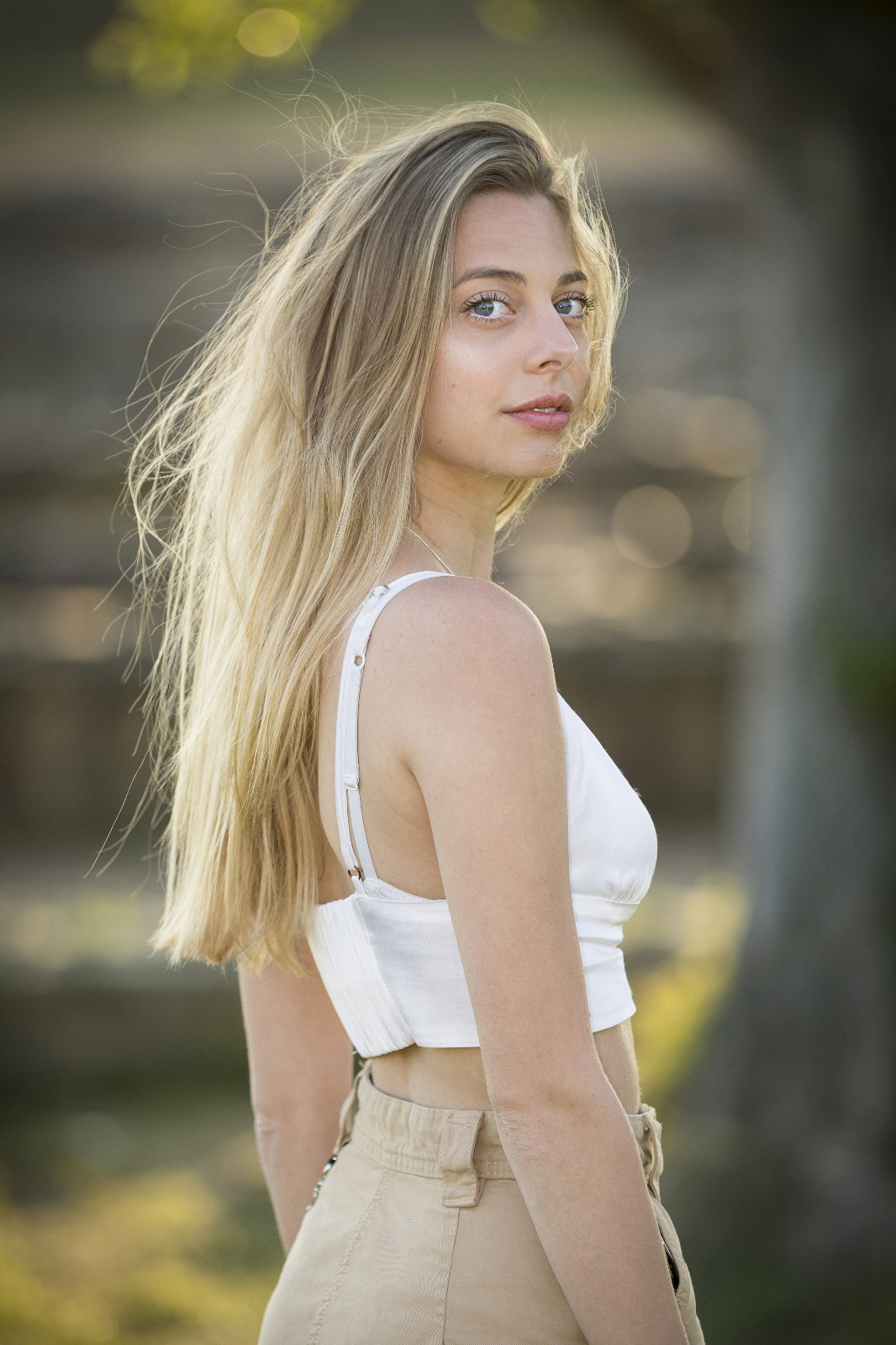 Leonie 47